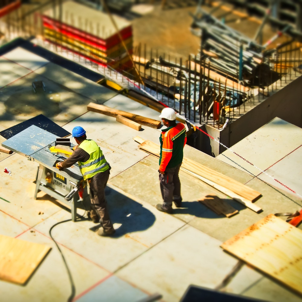 PRL en la Construcción y Primeros Auxilios